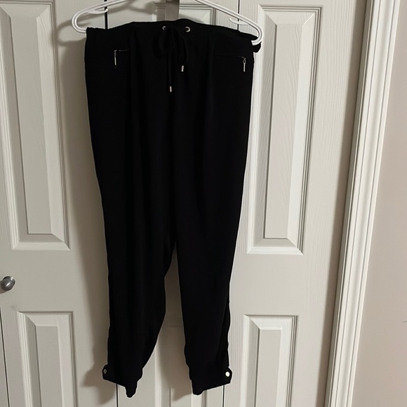 Dynamite dress pant/jogger - Picture 1 of 1
